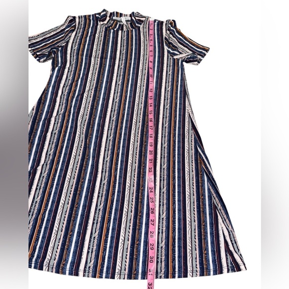 BCBGeneration Dress - Picture 8 of 9